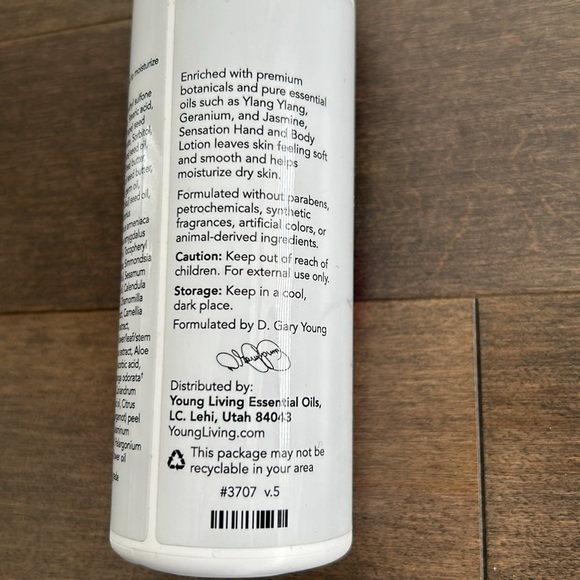 YOUNG LIVING Sensation Hand Body Lotion, Natural Living, Eco Friendly Skincare - Picture 4 of 7